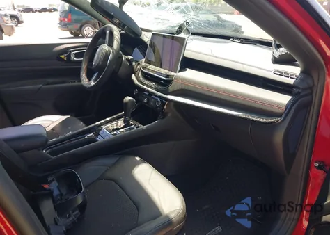 2025 Jeep Compass Trailhawk 4X4 from USA, damaged, VIN 3C4NJDDN7ST550950